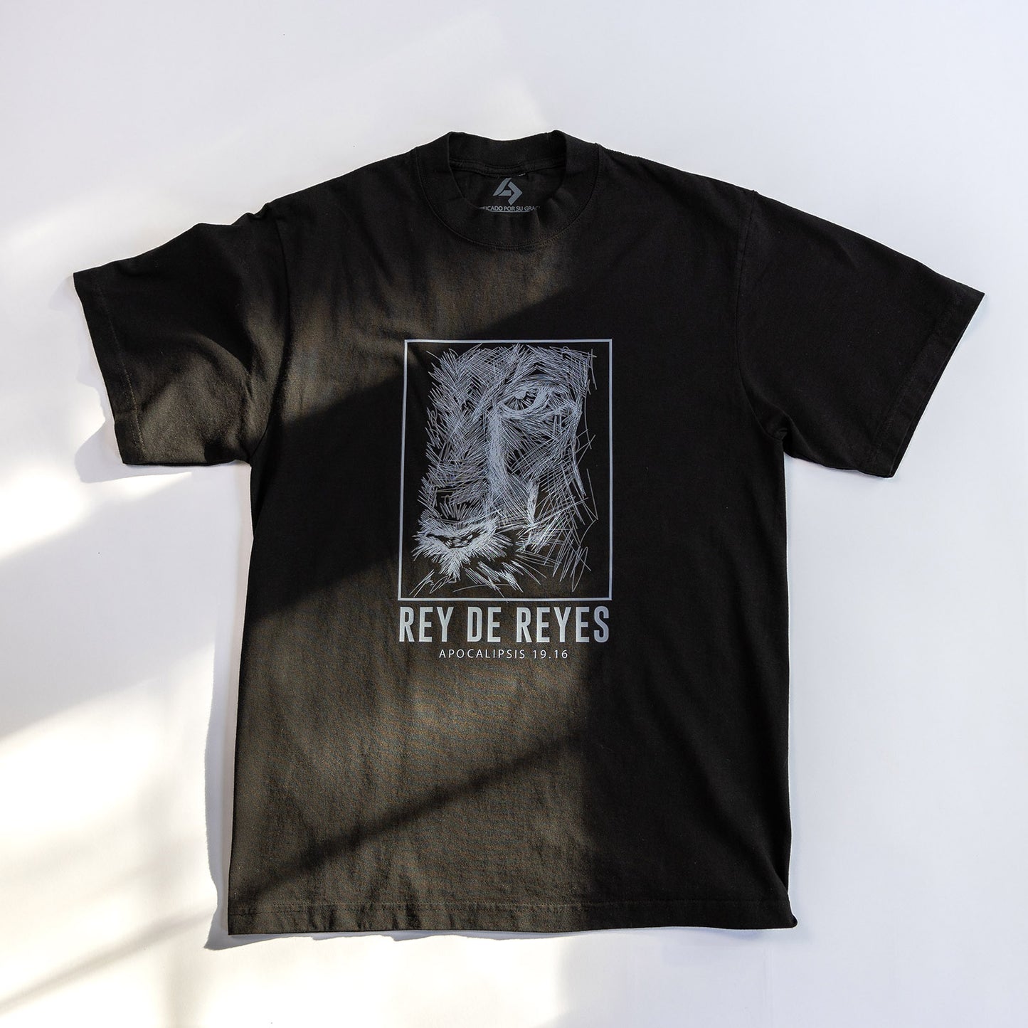 Camiseta Rey de Reyes - Negra